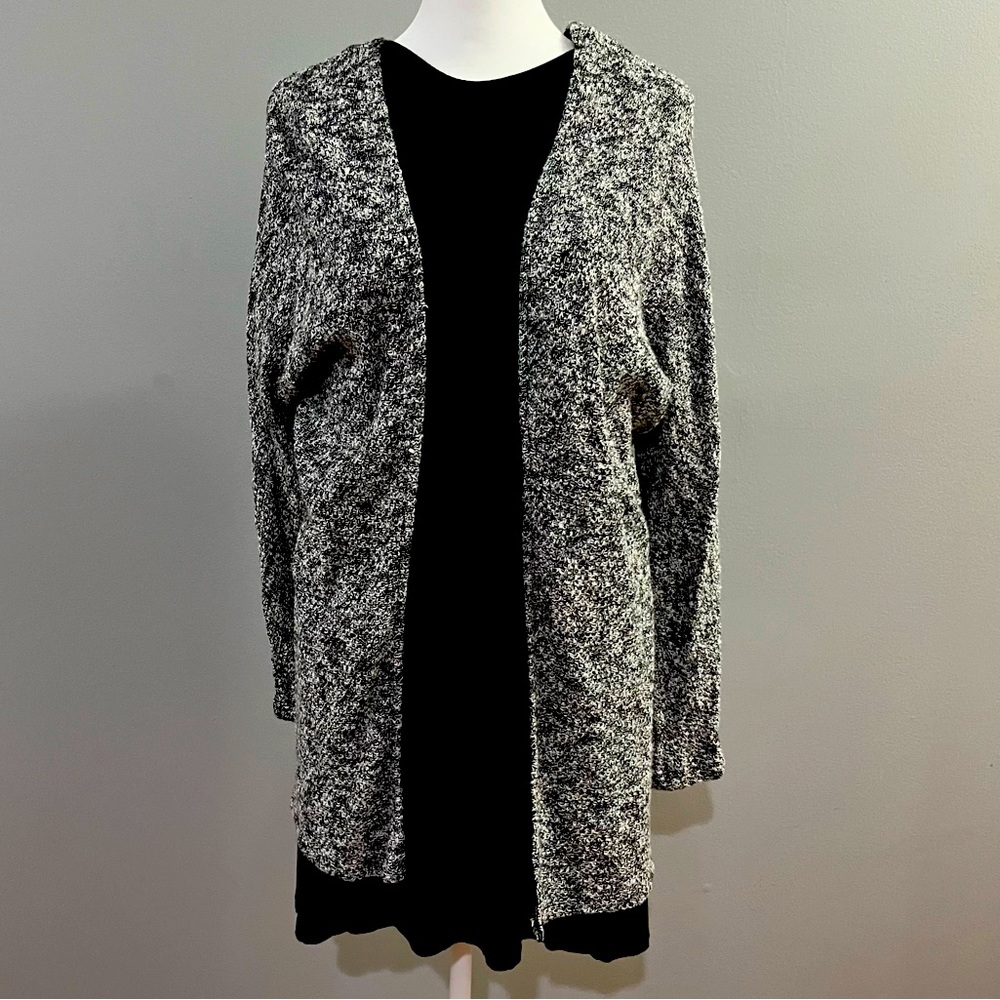 American Eagle Outfitters | Black & White Knit Cardigan Sweater